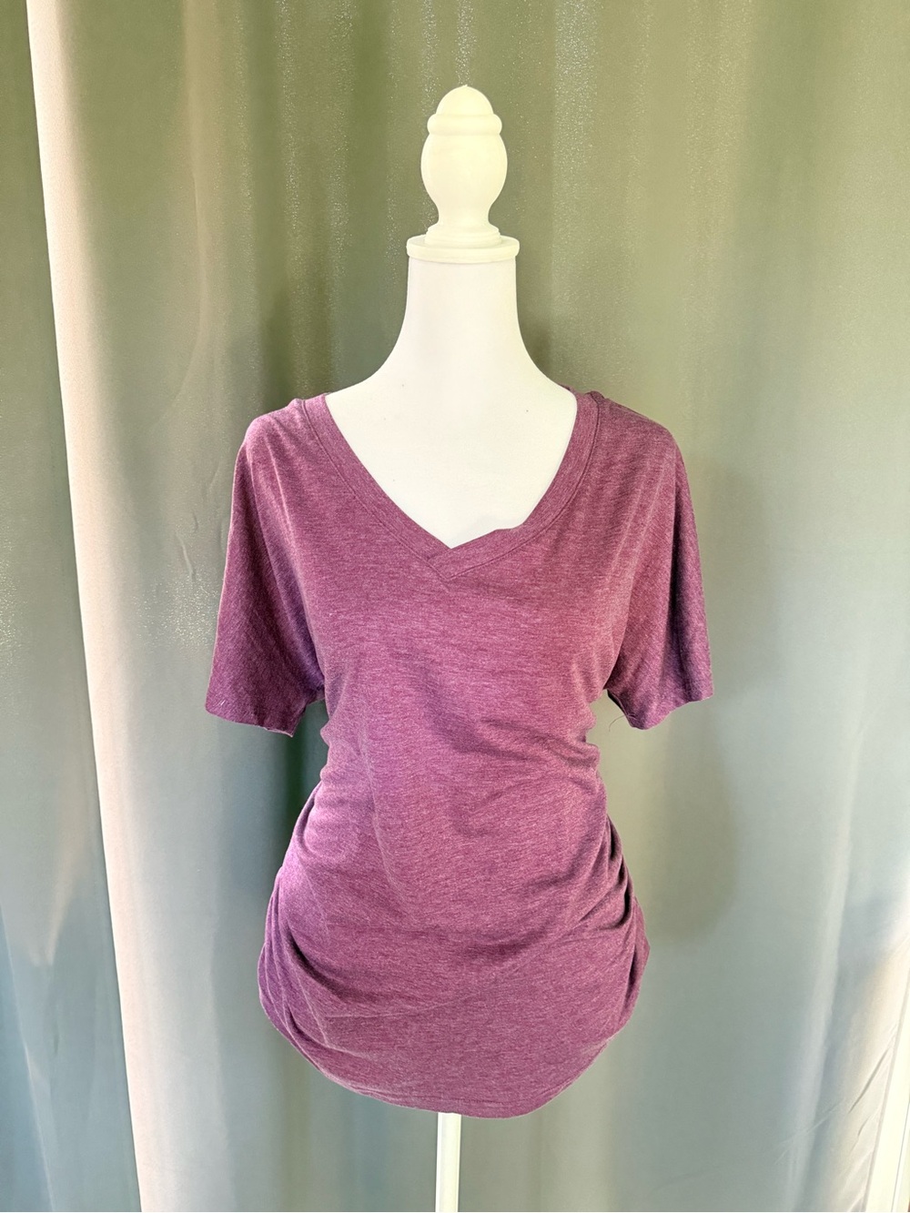 Women's V-Neck Side-Ruched Tee - Plum